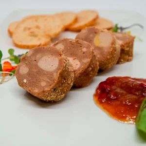 Turrón de Foie con Almendras Crocanti y Confitura de Melocotón y Albaricoque